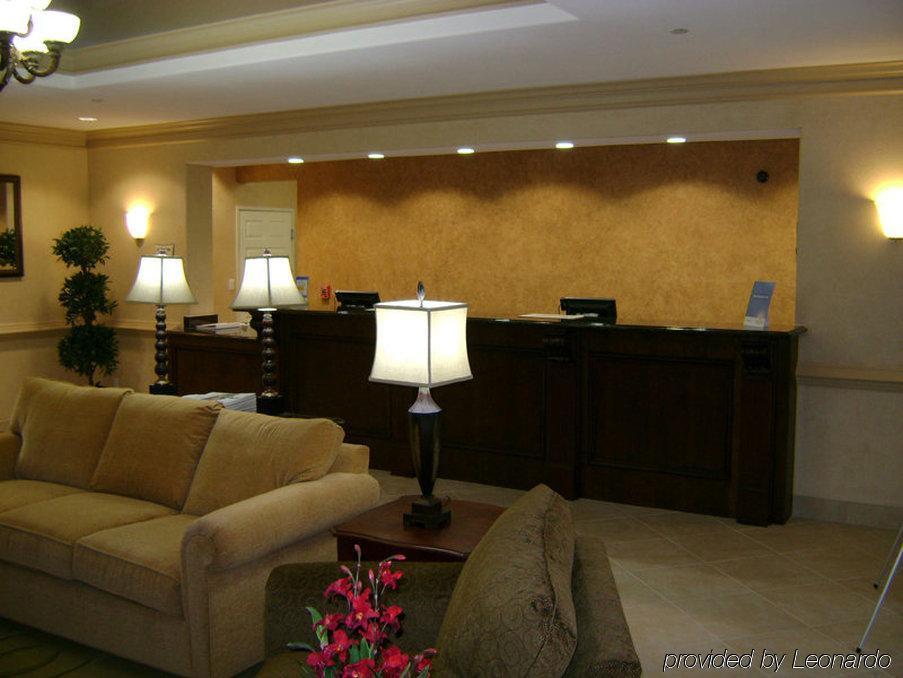 La Quinta By Wyndham Lake Charles Casino Area Hotel Interior photo