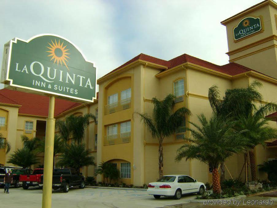 La Quinta By Wyndham Lake Charles Casino Area Hotel Exterior photo